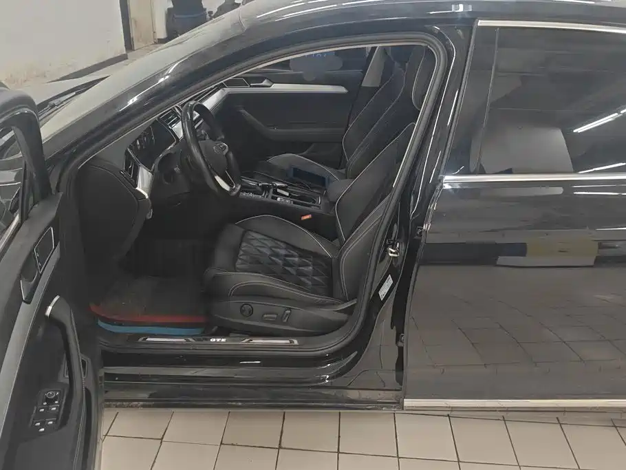 Volkswagen Magotan PHEV — миниатюра 9