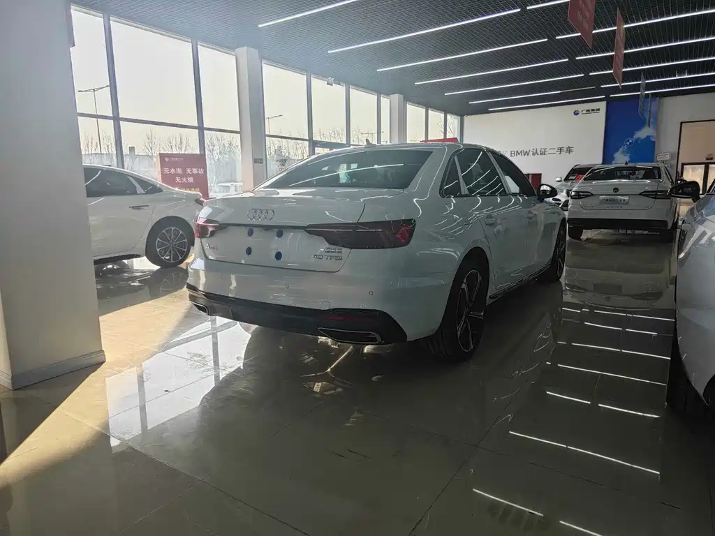 Audi A4L 2025 200 Enjoy 40 TFSI Luxury