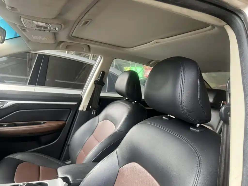 Geely Vision — миниатюра 12