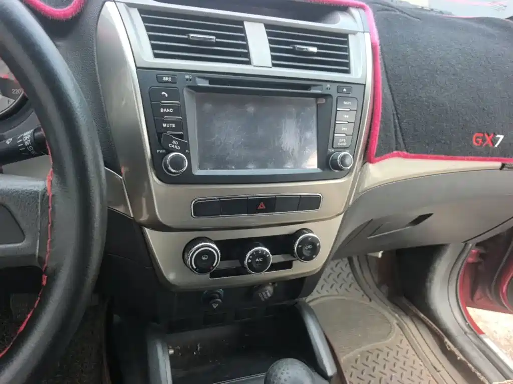 Geely GX7 — миниатюра 13