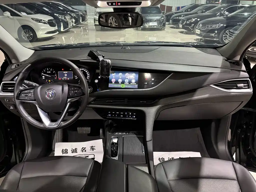 Buick Enclave — миниатюра 14