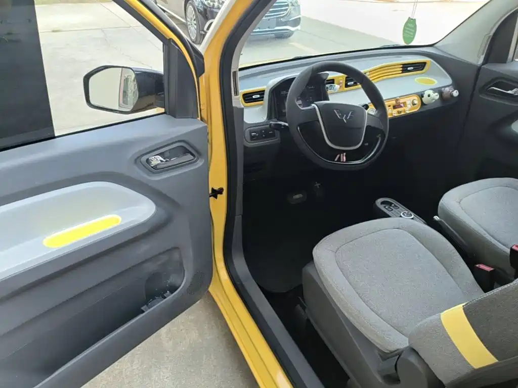 Wuling MINIEV — миниатюра 16