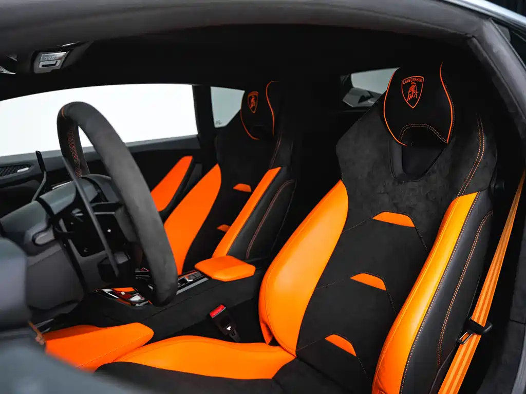 LAMBORGHINI HURACÁN