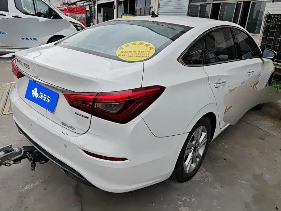 Changan Eado — миниатюра 3
