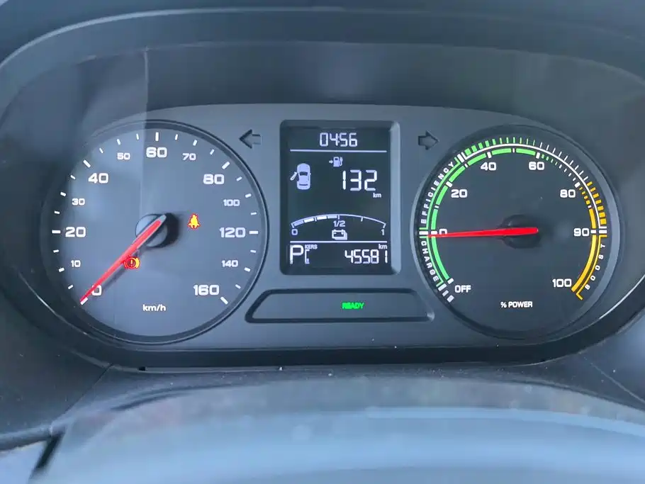 Roewe Clever — миниатюра 14