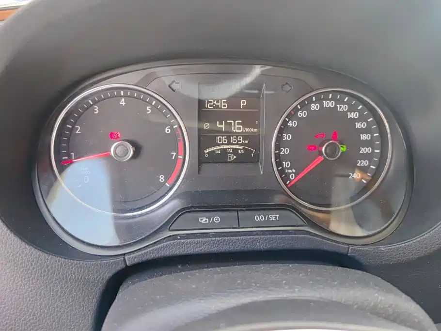 Volkswagen Polo — миниатюра 14