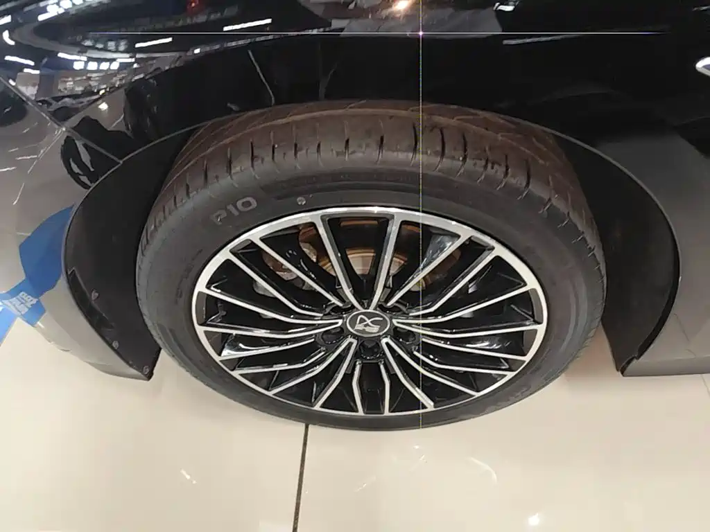 BYD Han — миниатюра 23