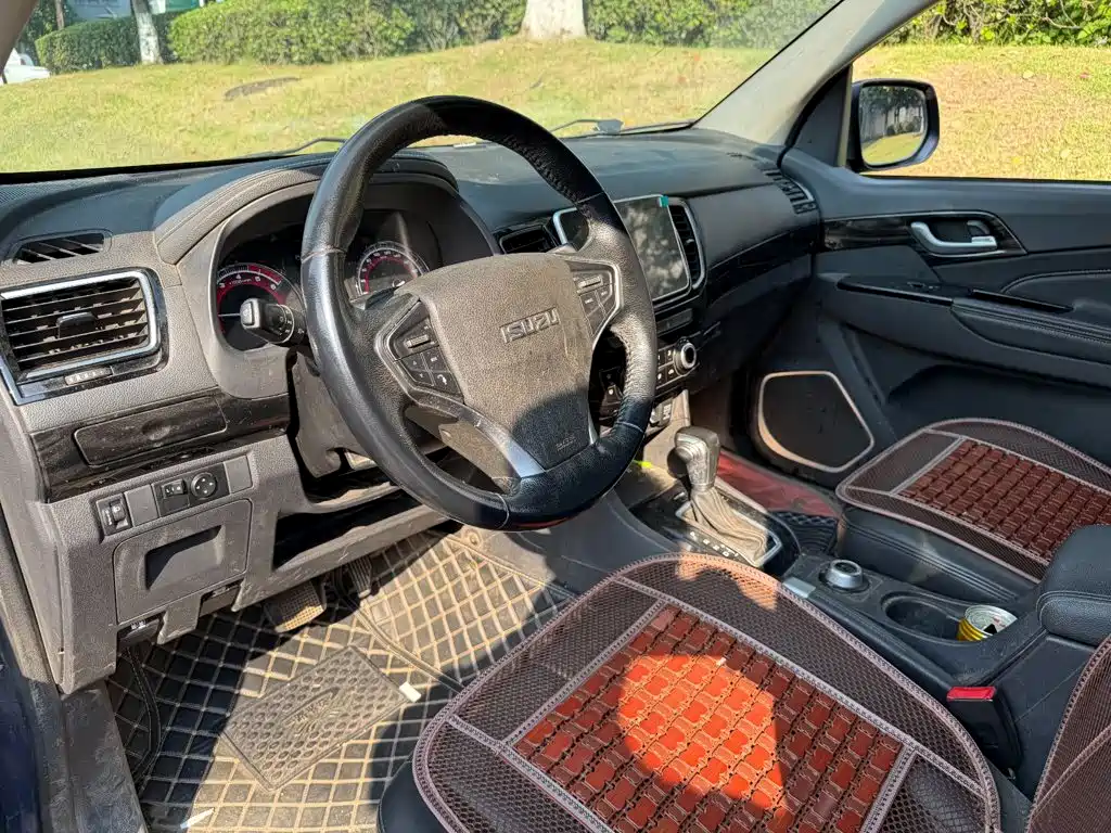 Isuzu Lingtuo — миниатюра 7