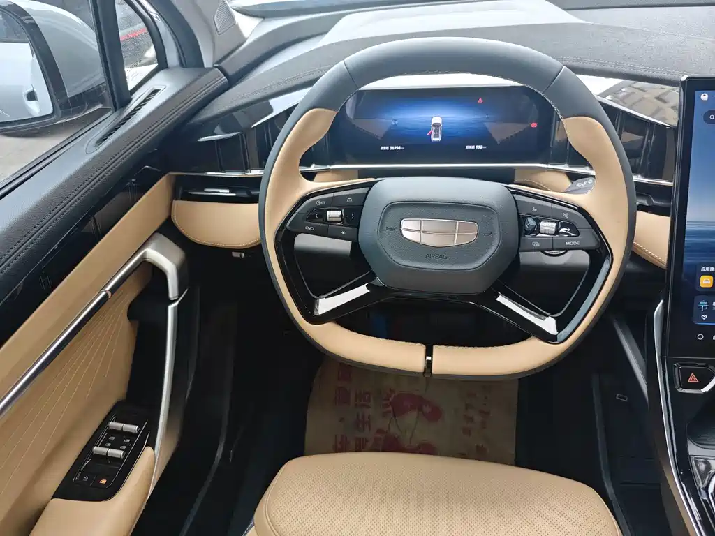 Geely Boyue L — миниатюра 6
