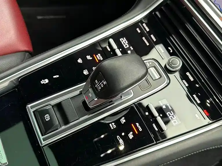 Porsche Panamera — миниатюра 14
