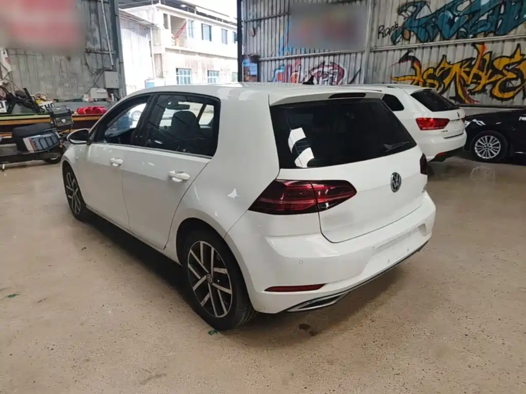 Volkswagen Golf — миниатюра 5