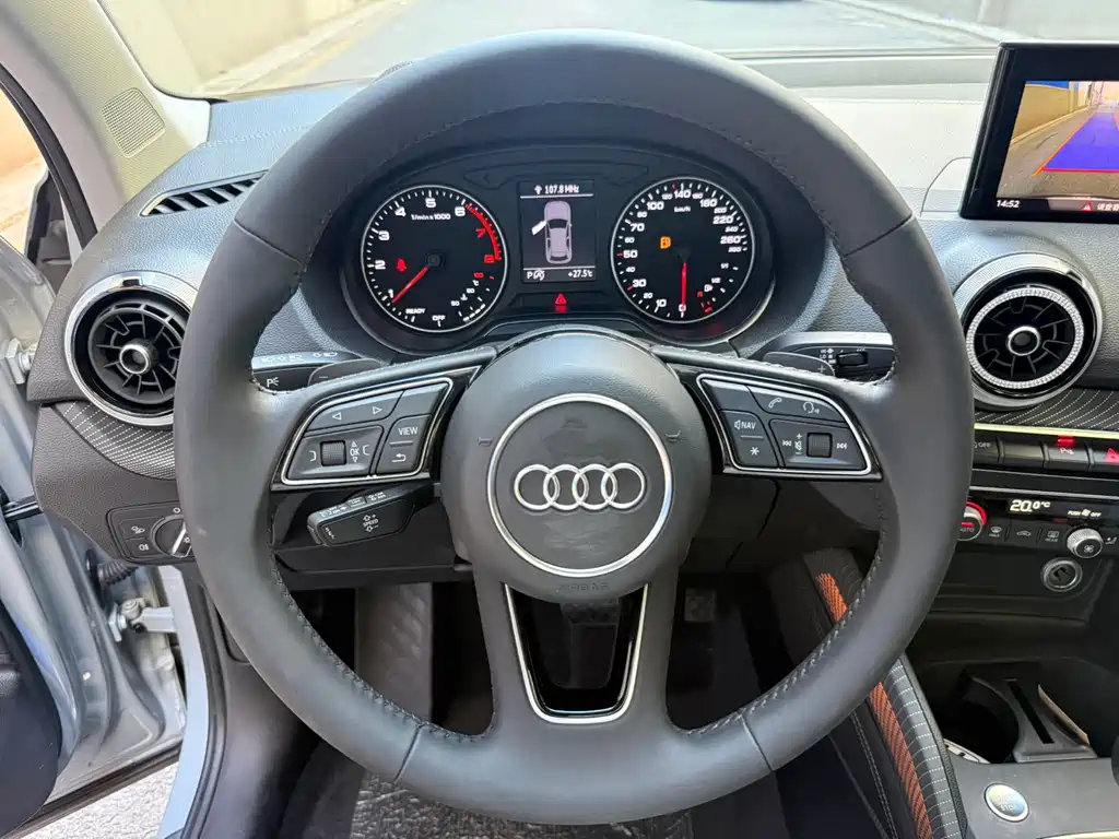 Audi Q2L — миниатюра 11