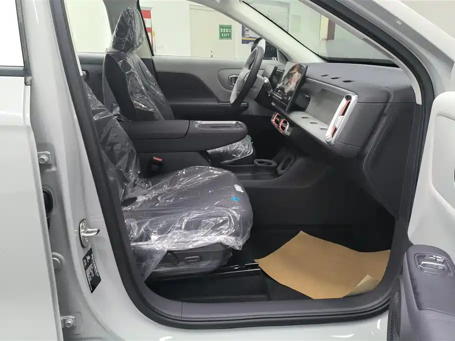 Leapmotor B10 2025 600