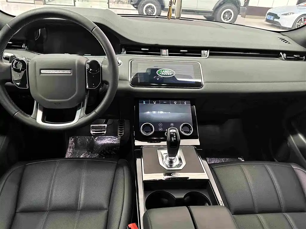 Land Rover Evoque — миниатюра 13