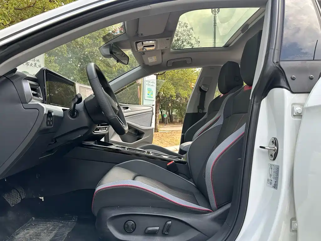 Volkswagen Lamando 2025 L 280TSI DSG