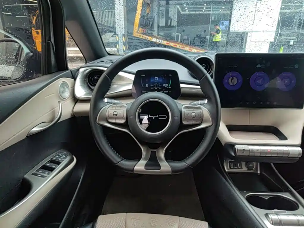 BYD Dolphin — миниатюра 11