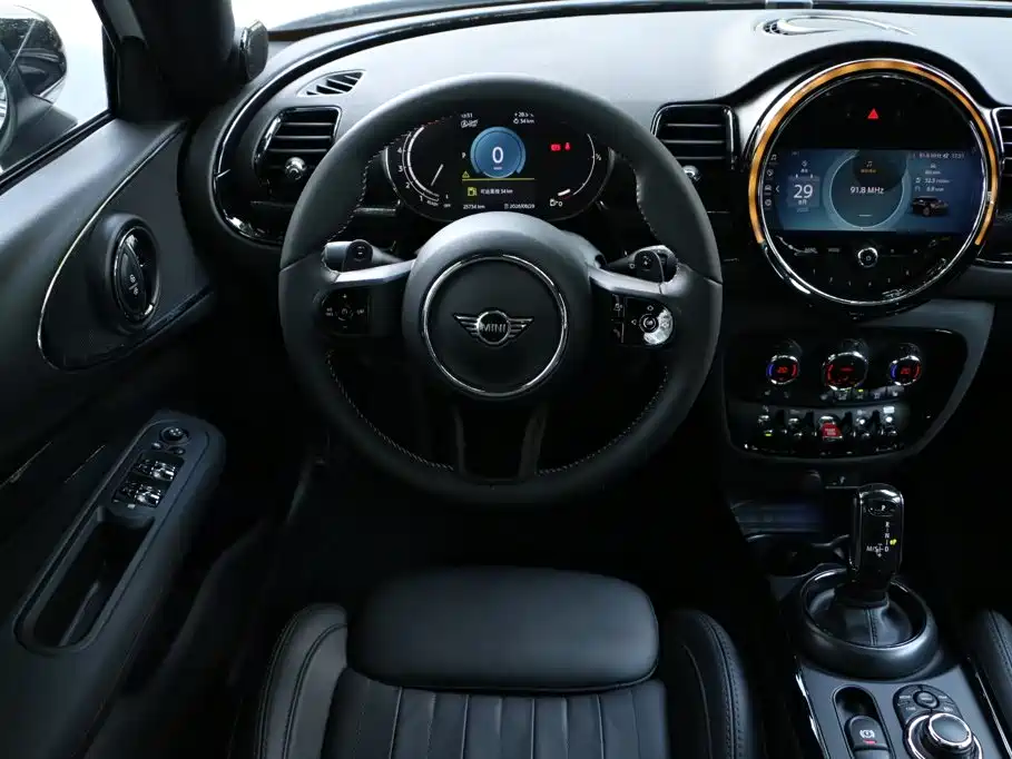 MINI Mini Clubman — миниатюра 24