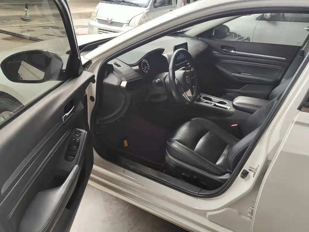 Nissan Teana — миниатюра 8