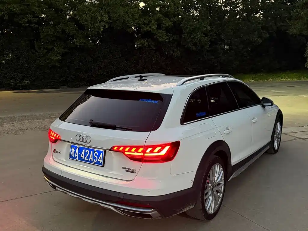 Audi A4 (Import) — миниатюра 8