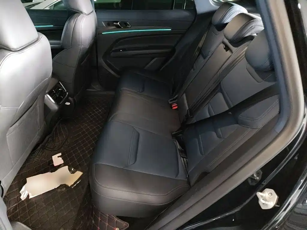 Ford Equator Sport — миниатюра 17