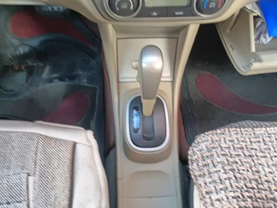 Nissan Sylphy — миниатюра 16