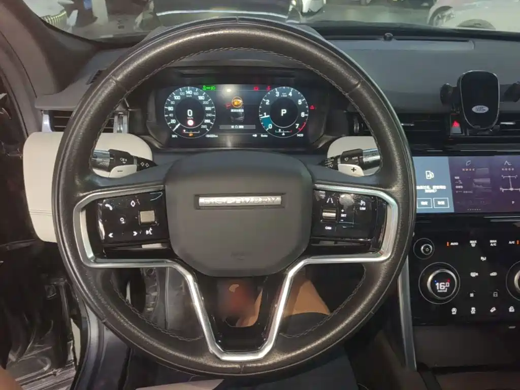 Land Rover Discovery Sport — миниатюра 11