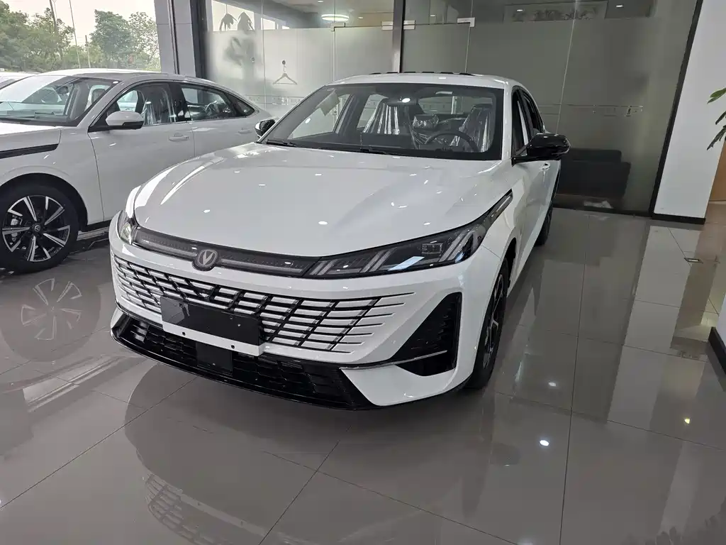 Купить Changan Eado