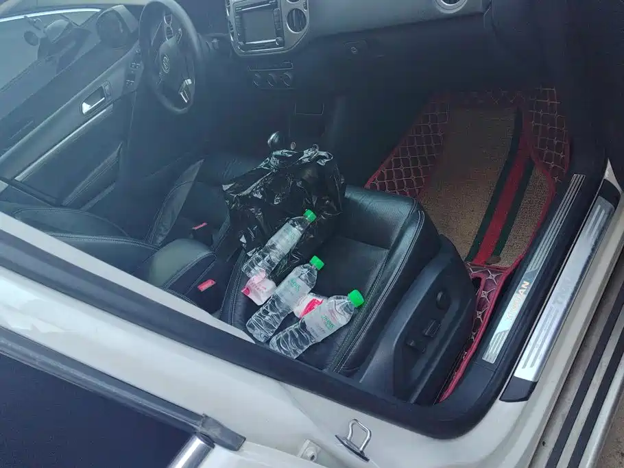 Volkswagen Tiguan — миниатюра 8