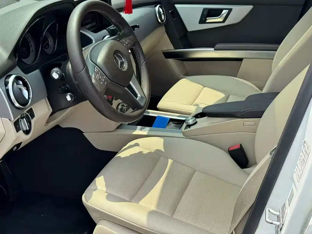 Mercedes-Benz GLK 2014 GLK 260 4MATIC