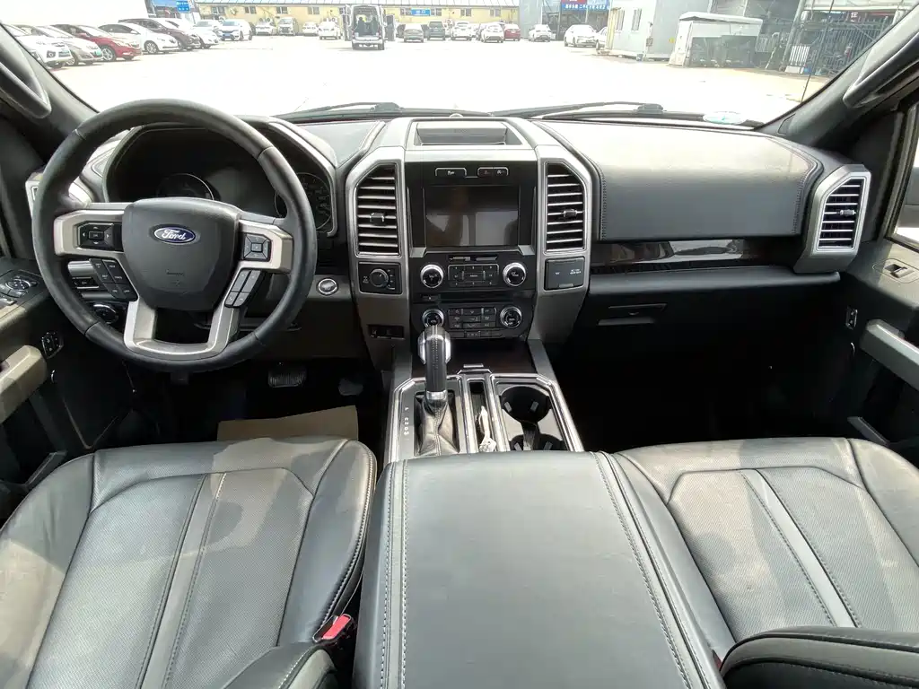 Ford F-150 Raptor — миниатюра 5