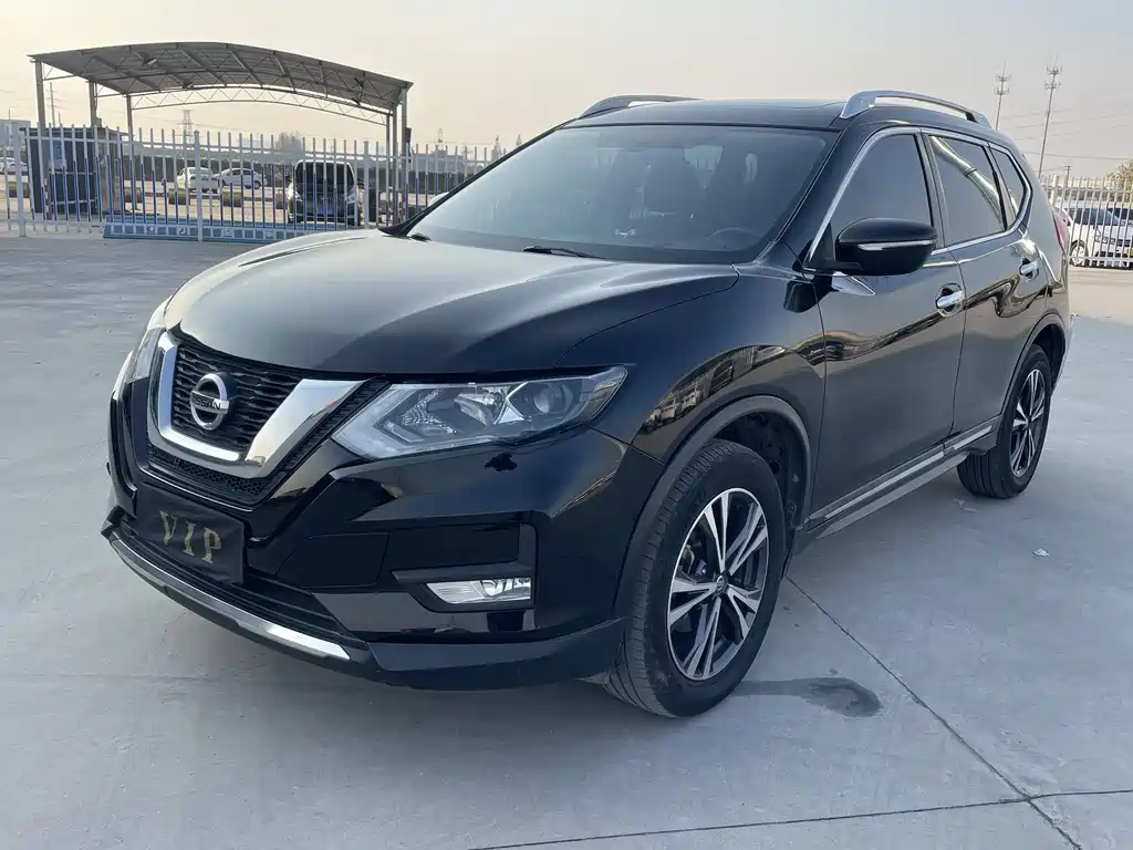 NISSAN QIJUN