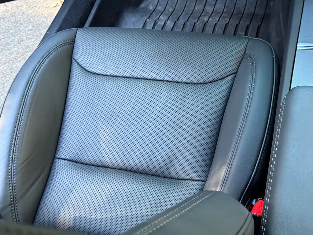 Tesla Model 3 — миниатюра 19