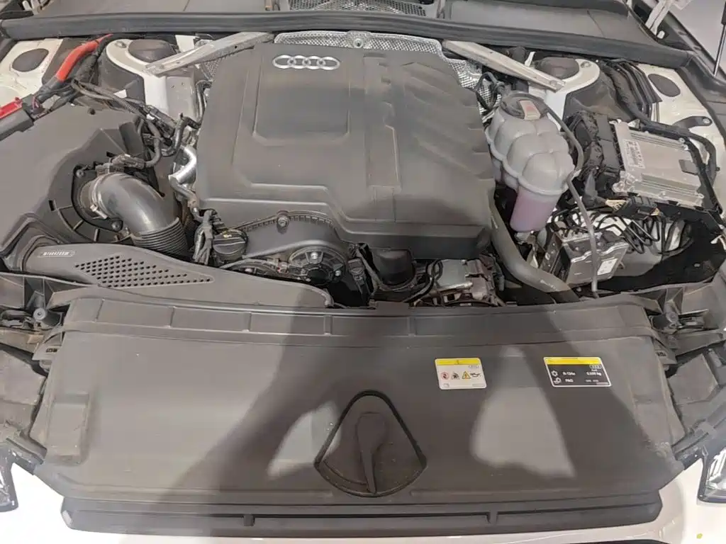Audi A4L — миниатюра 20