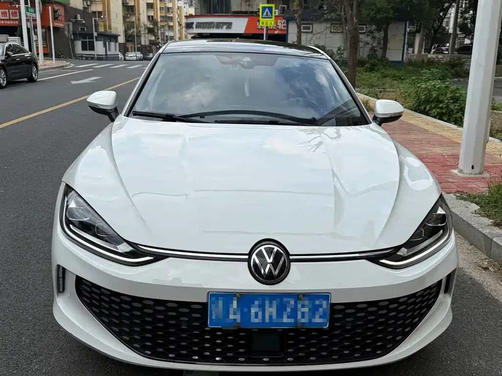 Volkswagen Lamando — миниатюра 2