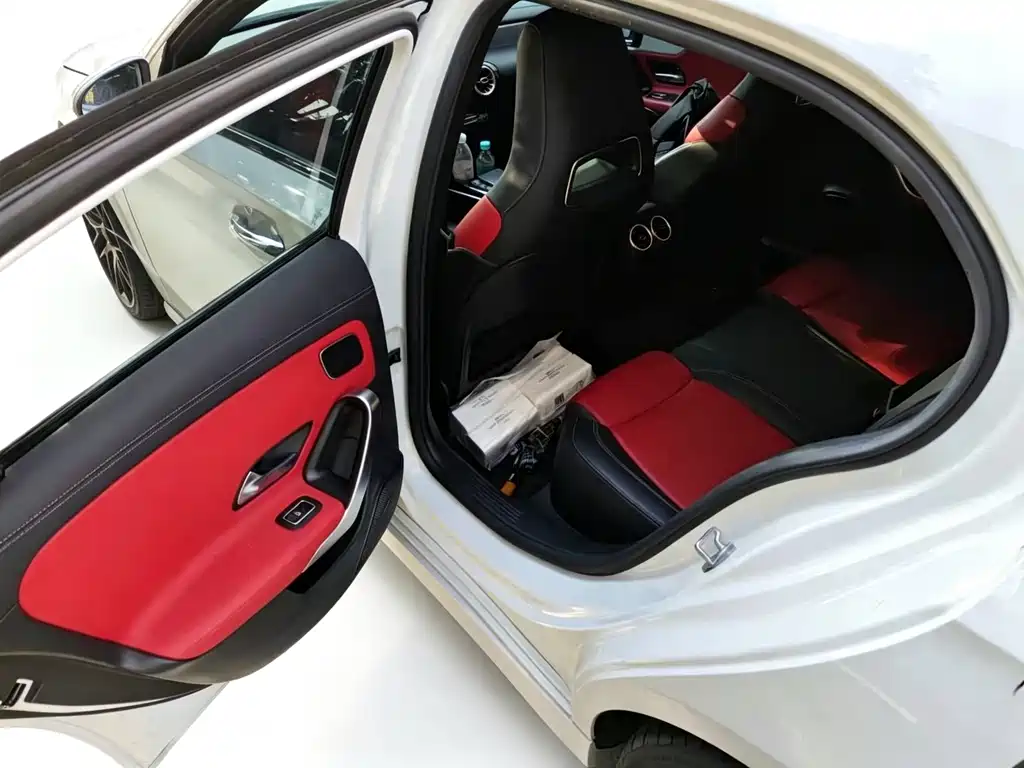 Mercedes-Benz A-Class AMG — миниатюра 5