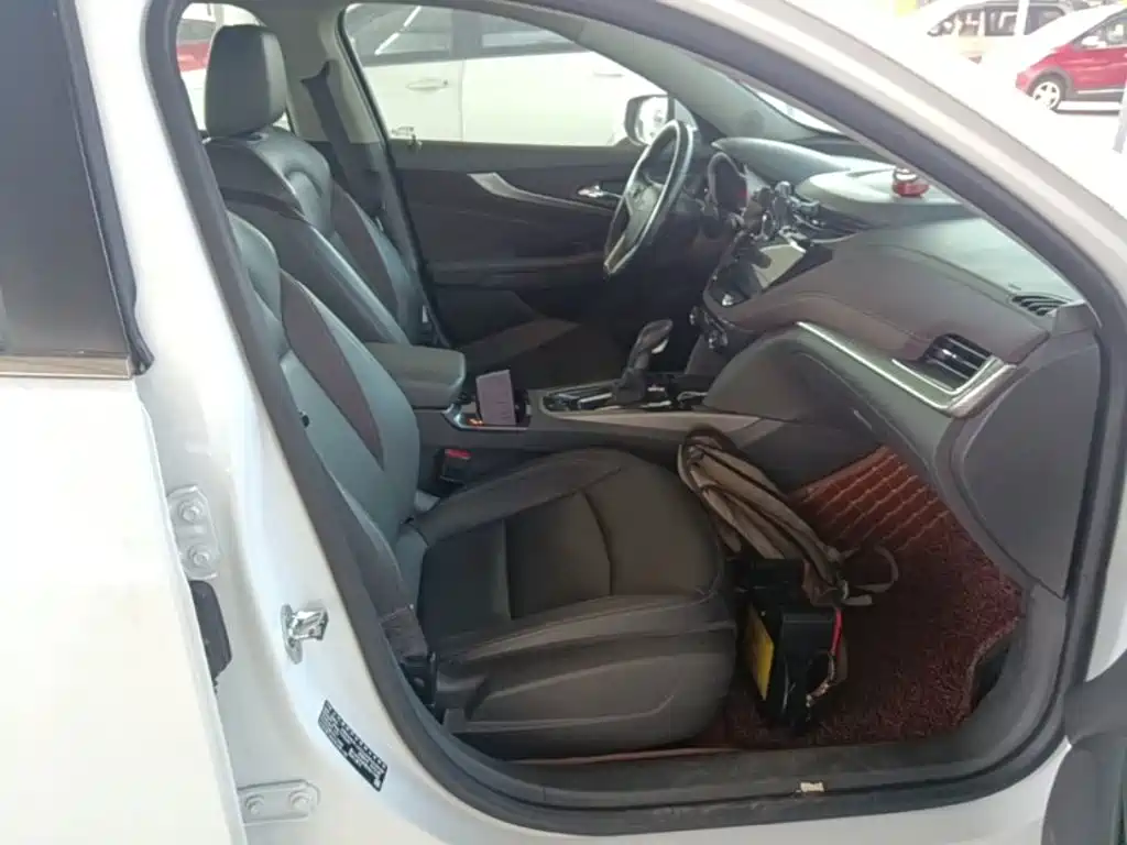 Chevrolet Malibu — миниатюра 25