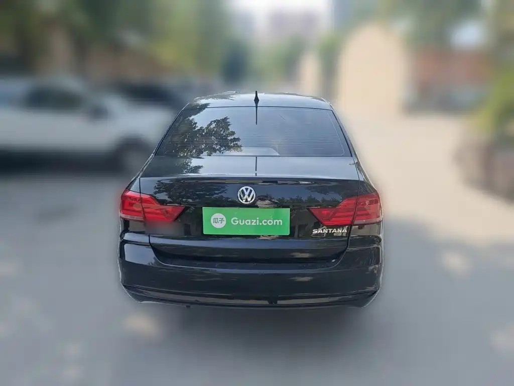 Volkswagen Santana — миниатюра 3