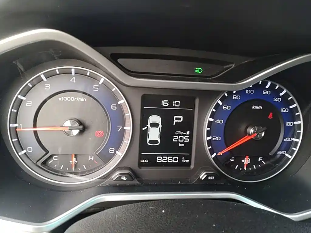 Geely Vision X3 — миниатюра 16