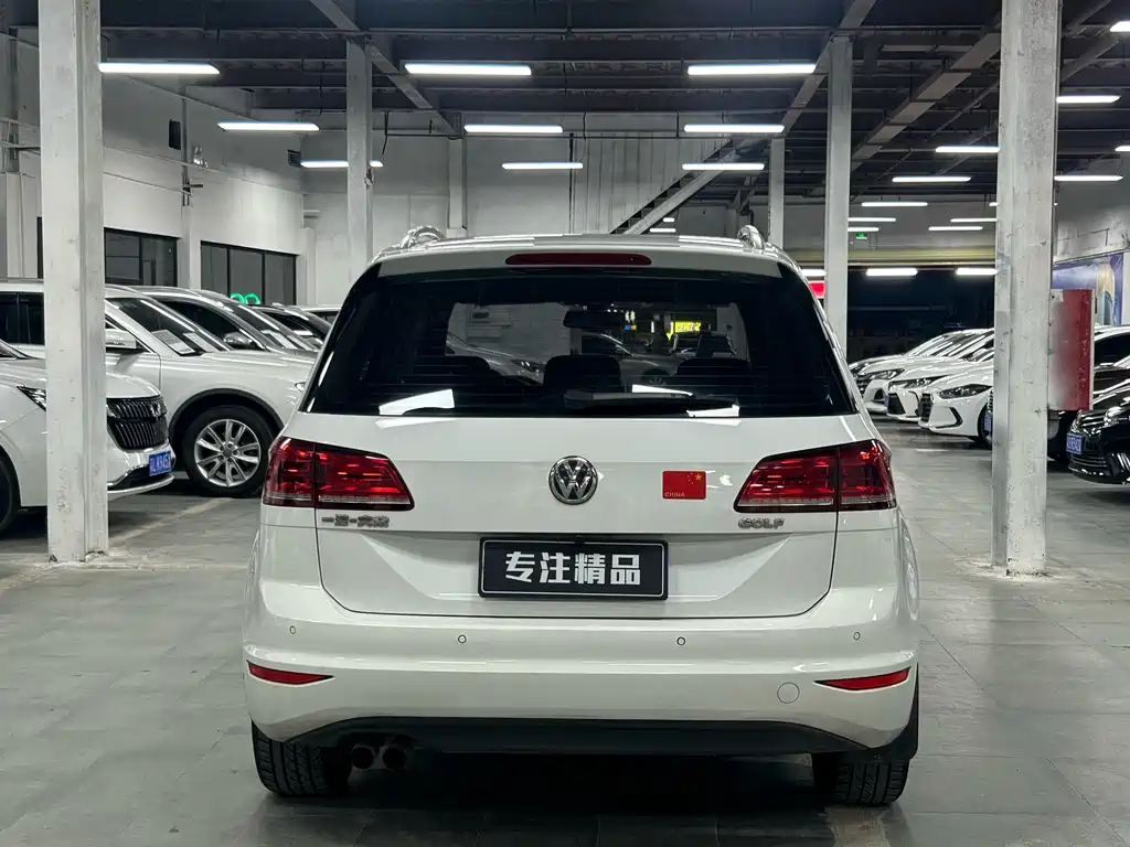 VOLKSWAGEN GOLF*JIAYU