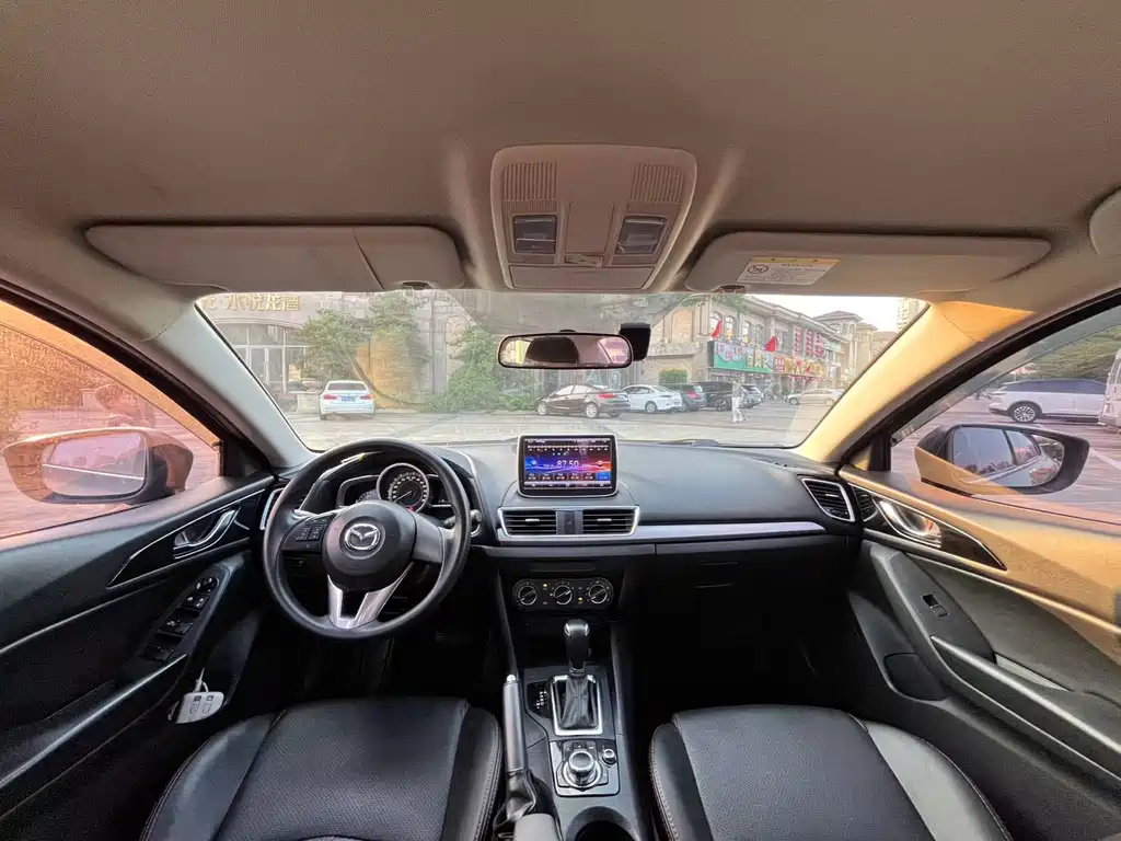 Mazda 3 Axela — миниатюра 5