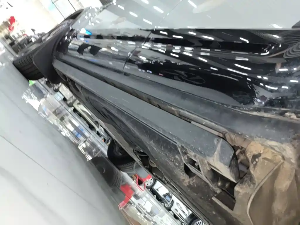 Land Rover Defender — миниатюра 22