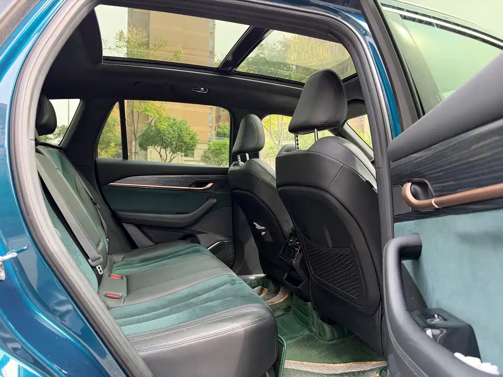 Geely Xingyue L — миниатюра 8