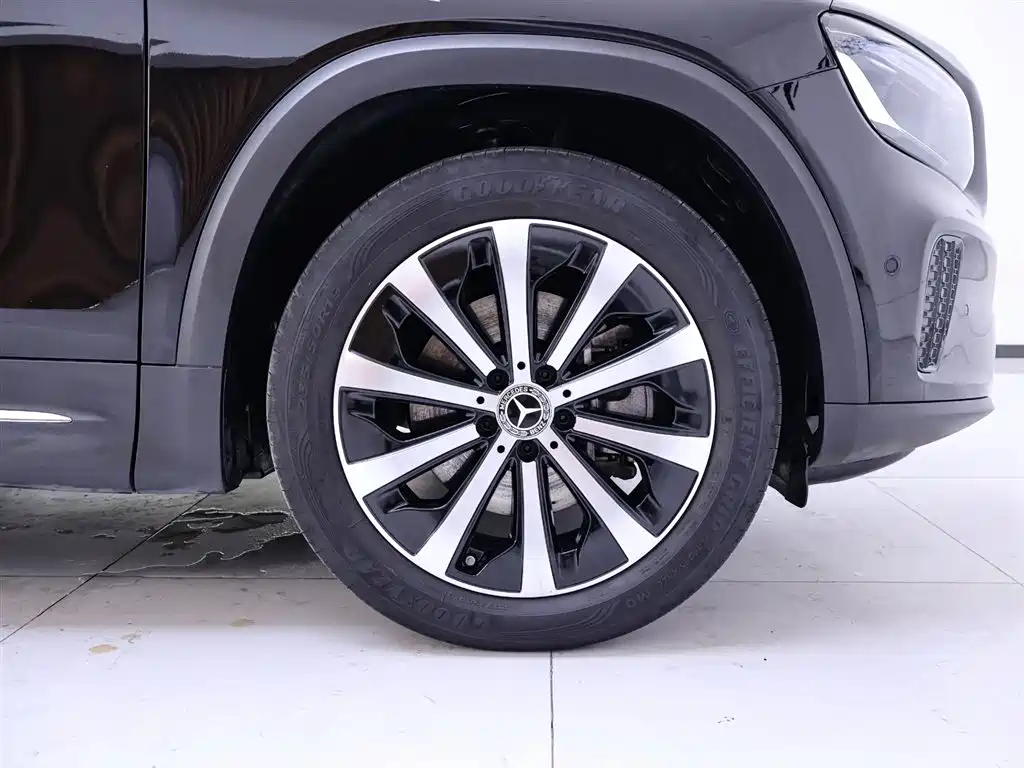 Mercedes-Benz GLB 2024 GLB 220 Fashion