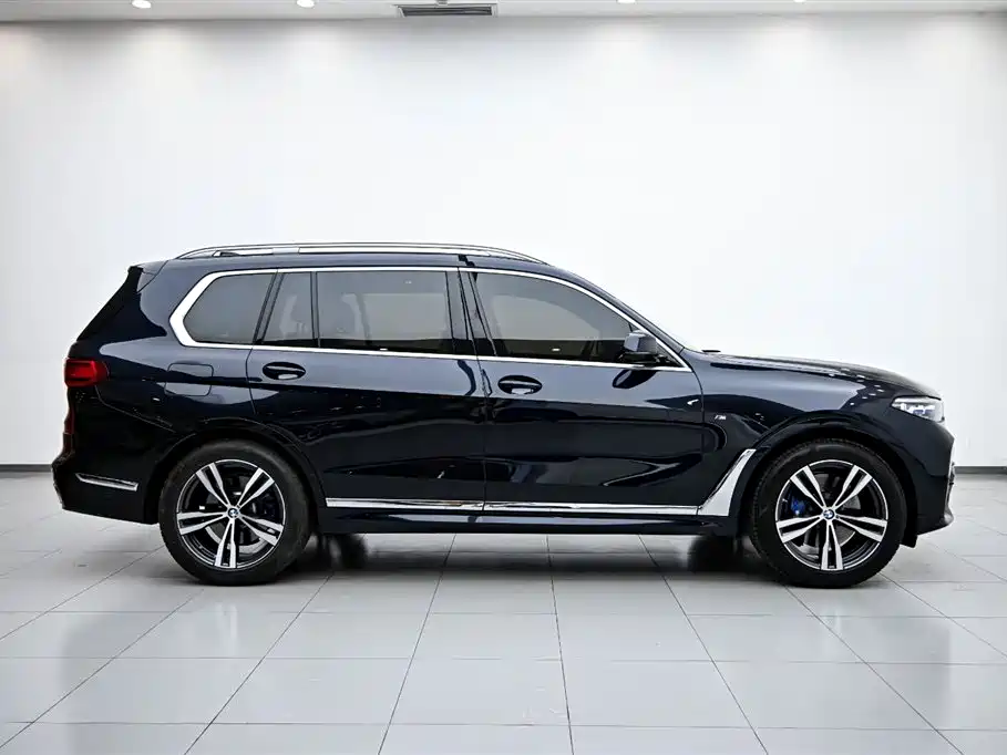 BMW X7 2022 xDrive40i Premium M Sport