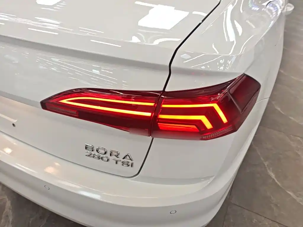 Volkswagen Bora — миниатюра 8