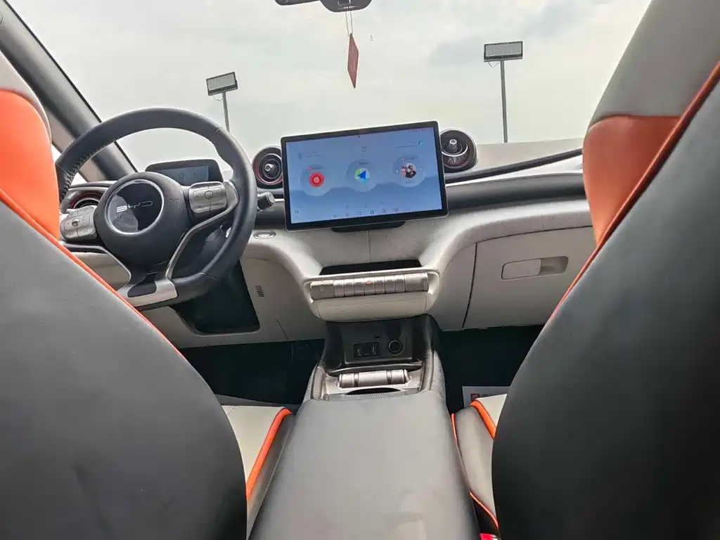 BYD Dolphin — миниатюра 13