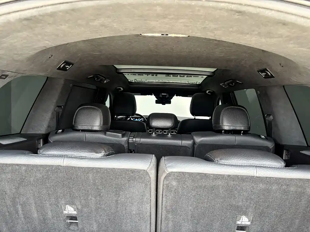 Mercedes-Benz GLS — миниатюра 28