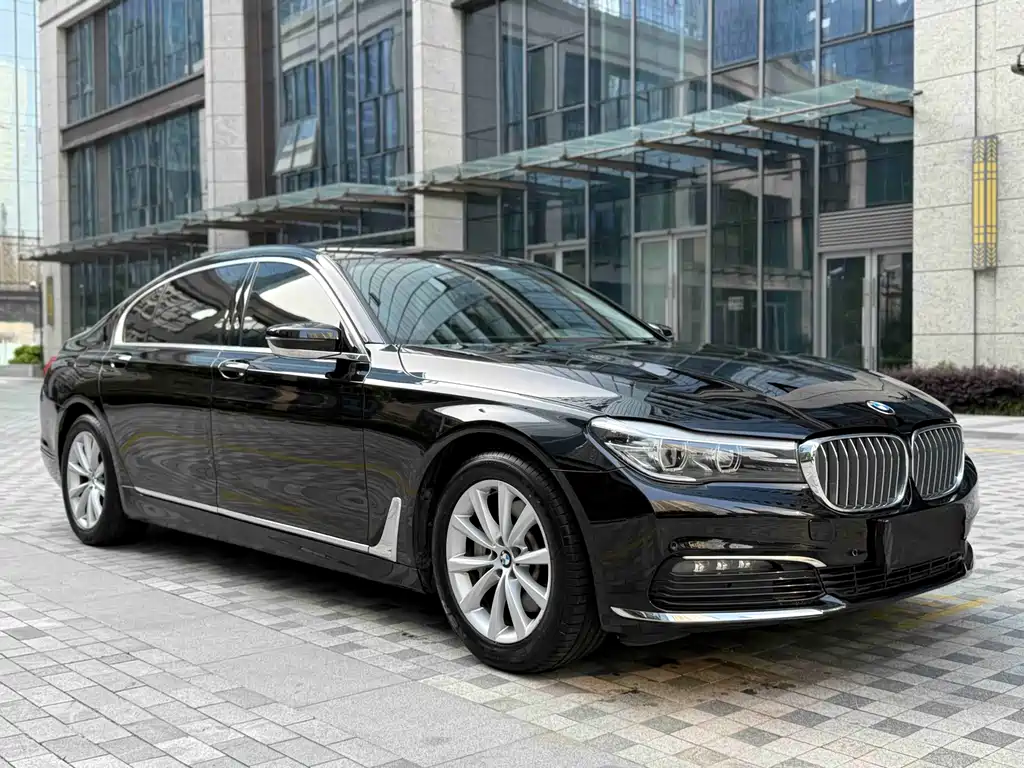 BMW 7 Series 7 2017 730Li Lead