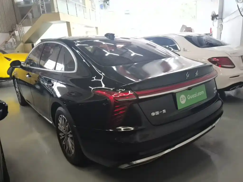 Hongqi Hongqi H5 — миниатюра 5
