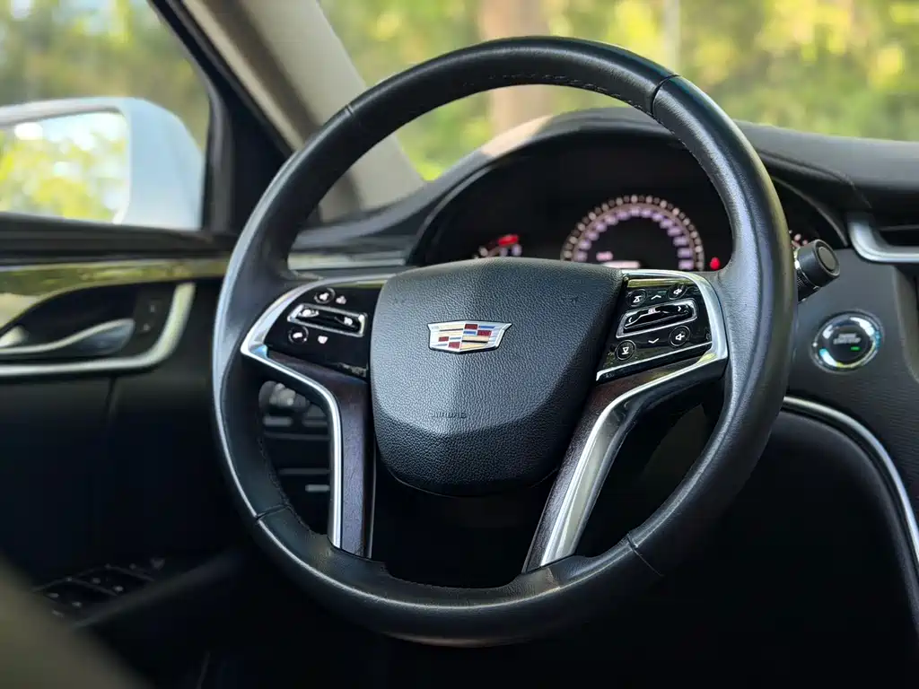 Cadillac XTS — миниатюра 14